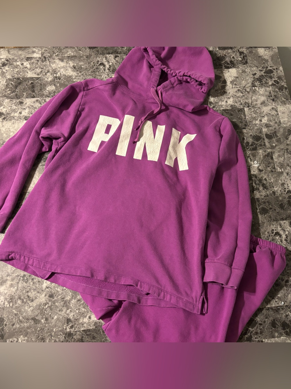 PINK Victoria's Secret Fuchsia Pullover Hoodie